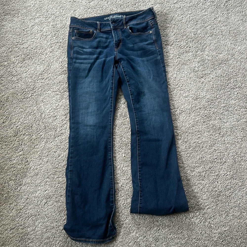 American Eagle. Kick boot cut. Size 12.. sits low on hips
